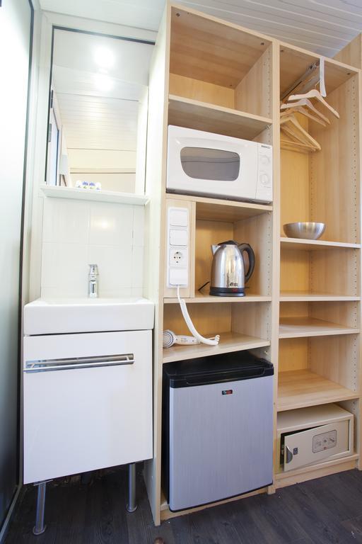 Pensión Triple With Private Bathroom In Gothic Barcelona
